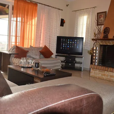 Casa Limnionas * Agios Leon