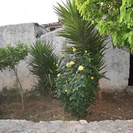 Casa Limnionas * Agios Leon
