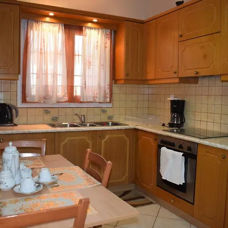 Casa Limnionas * Agios Leon
