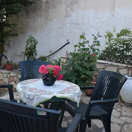 Casa Limnionas *